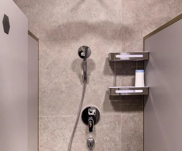 Spacehotel 2* Карлсруэ